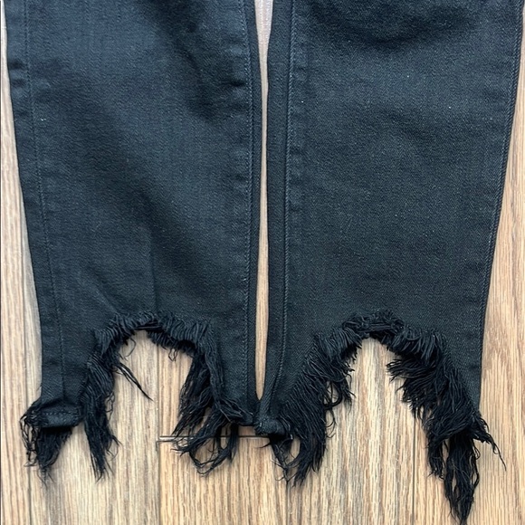 L’AGENCE High Line Skinny Distressed Jeans Size 26 - Picture 9 of 10
